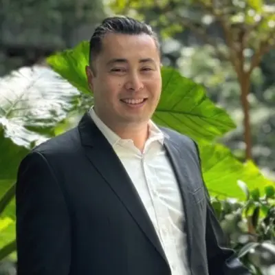 Avram Schlaks | Founder & CEO of Blinkfreight
