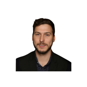 Evan Greenberg – Director of Client Solutions at Plug Technologies, guest on The Nearshore Café Podcast discussing Latin American tech talent and nearshoring.